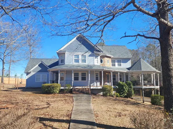 105 Candlewood Path, Dallas, GA 30157