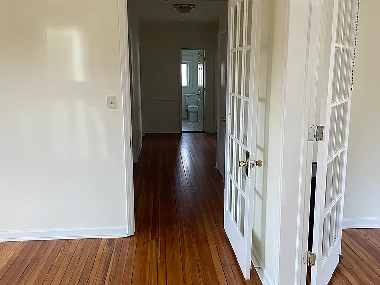 716 Crosby Rd — Photo 8