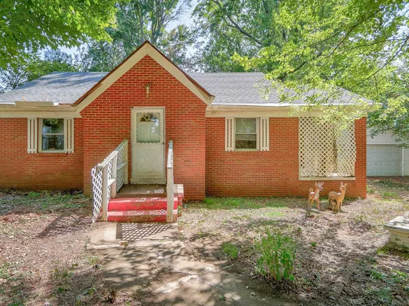 7801 Bartels Dr, Evansville, IN 47710