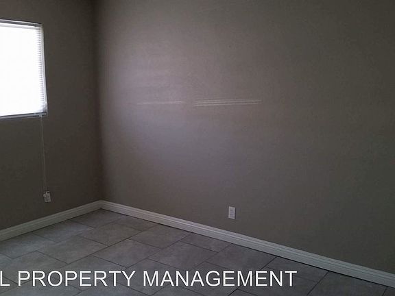 5th image of 486 North Cir APT 4
