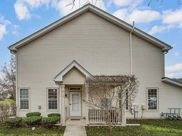 712 Morris Ct, Lakemoor, IL 60051