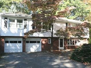4 Selwyn Rd, Peabody, MA 01960
