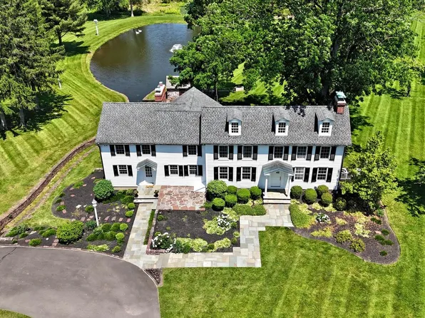 220 Stoopville Rd, Newtown, PA 18940