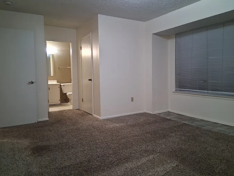8246 Ned Ave #C — Photo 7