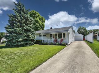 2801 Woodgrove Dr, Grove City, OH