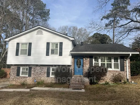 7670 Hillandale Rd, North Charleston, SC 29420