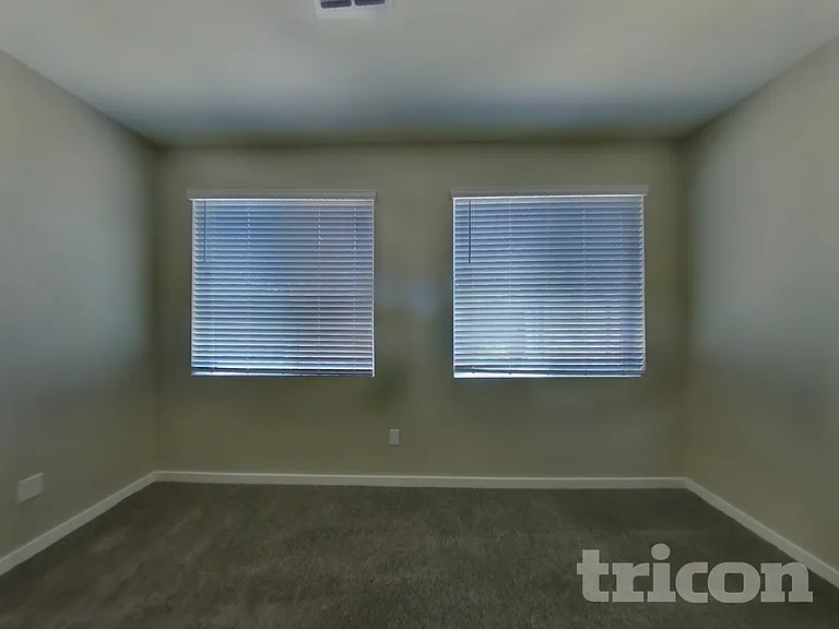 4539 E Grandview St — Photo 5