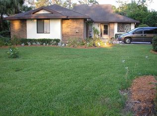 101 Waterwood Dr, Yalaha, FL 34797
