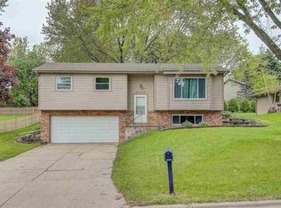 4468 Crescent Rd, Fitchburg, WI 53711