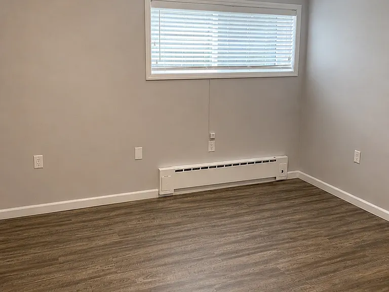 20230 23rd Pl NW — Photo 10
