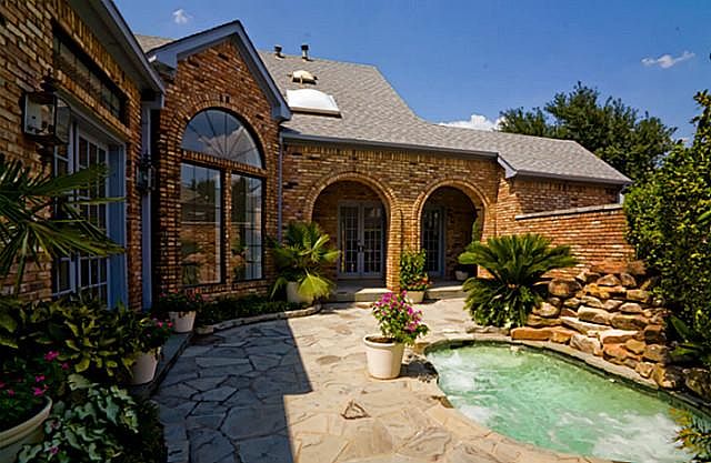 1st image of 11907 Forest Lakes Ln