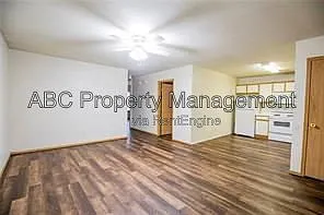 42 S Locust St — Photo 4