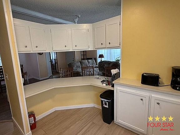 5th image of 30 Ribbon Falls Dr
