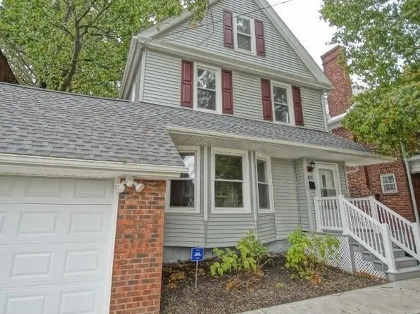 14915 Clifton Blvd, Lakewood, OH 44107