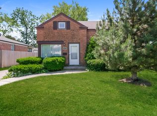 5839 Church St, Morton Grove, IL 60053