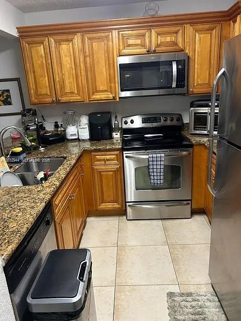 2 bed, 2.0 bath, $1,850 — Photo 1