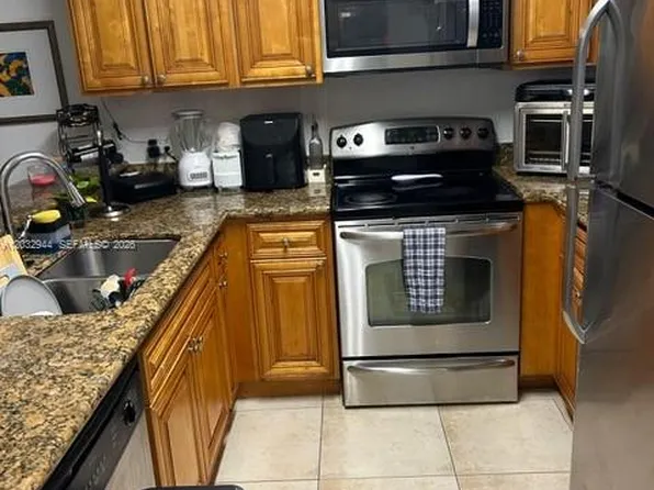 1561 Balfour Point Dr APT H, West Palm Beach, FL 33411