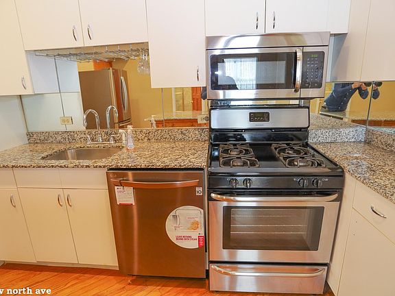 4th image of 421 W North Ave #816