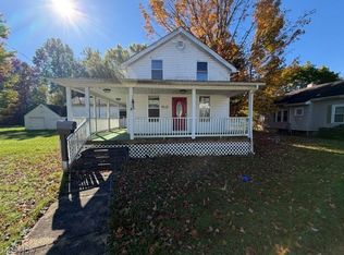 9510 E Center St, Windham, OH 44288