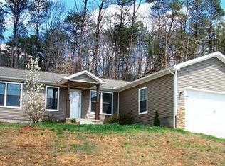 46 Luther Cove Rd, Candler, NC 28715