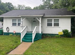 1013 Ferry St, Niles, MI