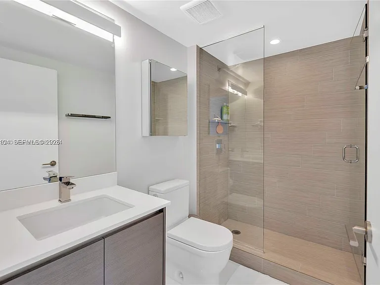 300 Sunny Isles Blvd #4-2006 — Photo 27