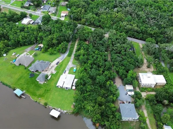 Jean Lafitte Blvd, Lafitte, LA 70067