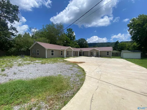 188 College Ave #C, Collinsville, AL 35961