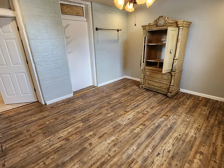 4856 Farlin Ave — Photo 17