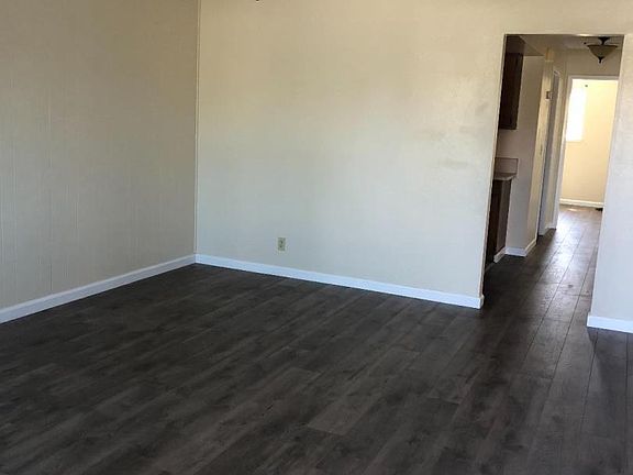 3rd image of 618 Atri Ct