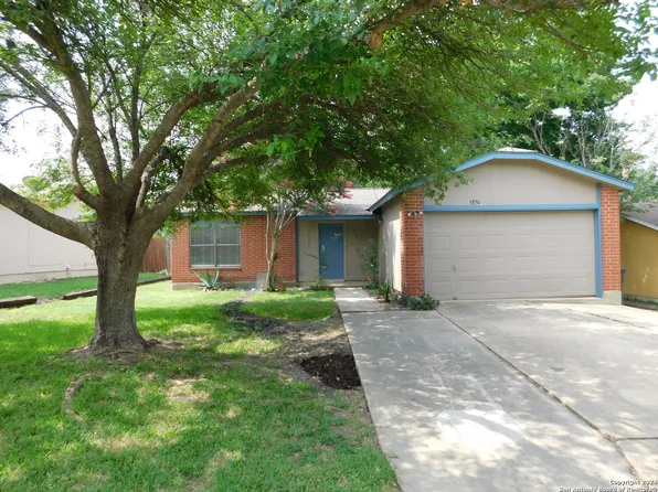 5850 SUN FARM, San Antonio, TX 78244