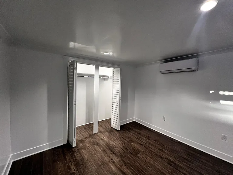 5128 2nd Ave — Photo 3