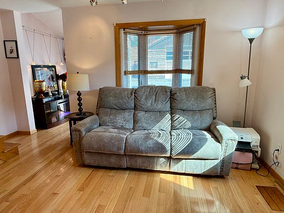 3rd image of 25 Union St #1