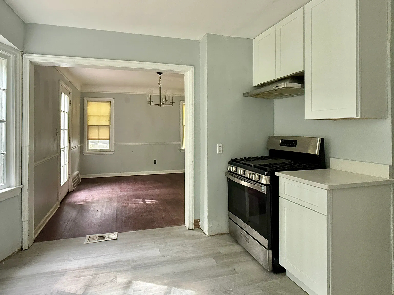 4 bed, 1.5 bath, 1263 sqft, $1,700 — Photo 3