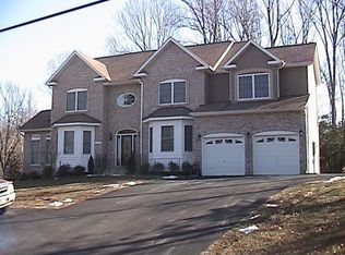 12011 Wallace Ln, Upper Marlboro, MD 20772