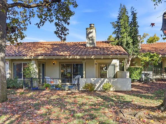4th image of 8076 Winery Ct
