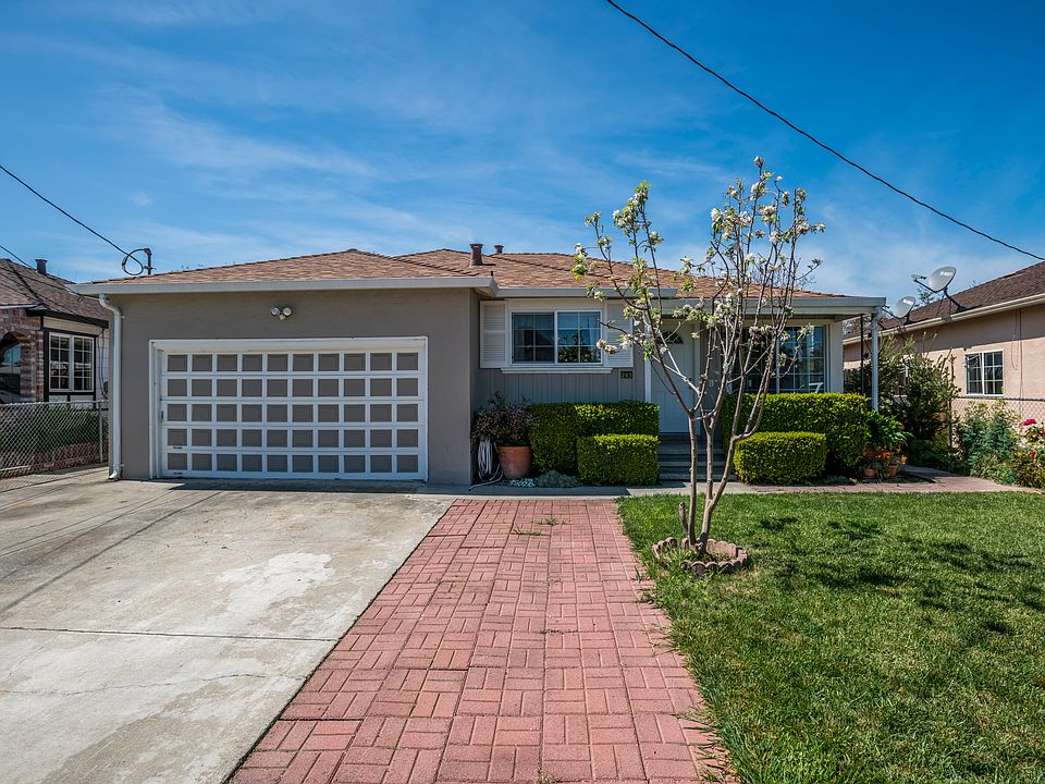 1st image of 243 Azalia Dr