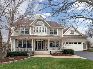 532 Davis St, Downers Grove, IL 60515