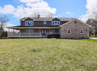 3613 Greenleaf Ct, Spring Grove, IL 60081