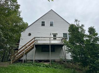 6 S Hunts Meadow Rd, Whitefield, ME 04353