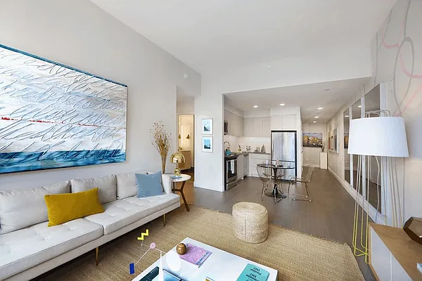 Rented by Greystar | media 1