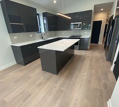 2nd image of 4426 N Kenneth Ave