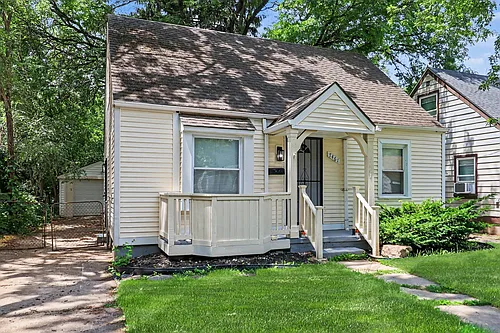7461 Lamphere Photo 1