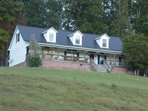 3rd image of 195 Gentry Dr