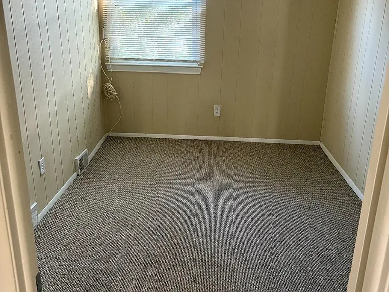 1730 Borbeck Ave #2F — Photo 19