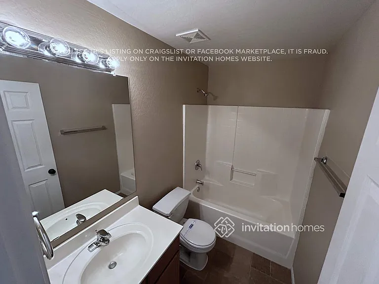 1628 W Minton St — Photo 18