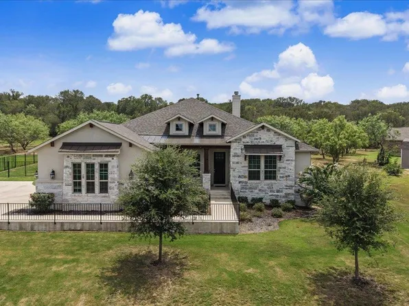 320 Raptor Beak Way, Cedar Creek, TX 78612