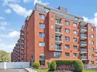Parkway Plaza West, Medford, MA 02155