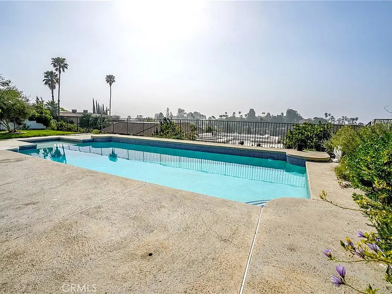 5226 Los Diegos Way — Photo 46