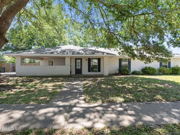 411 Ducote Dr, Broussard, LA 70518